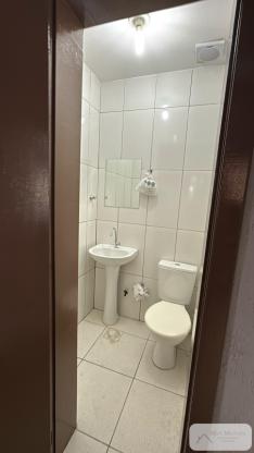 Prédio de Alvenaria Residencial e Comercial