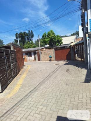 Casa com 2 Dormitórios