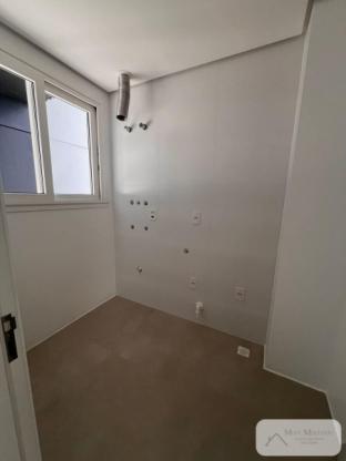 Apartamento 3 dormitórios